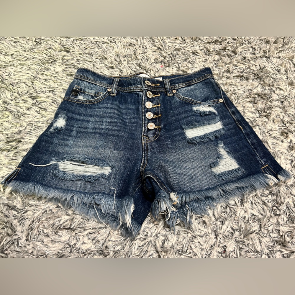 Kancans exclusively for Maurice’s Shorts